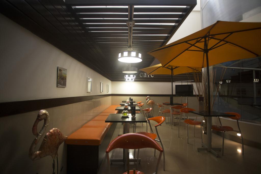 Hotel Ginebra Ліма Екстер'єр фото