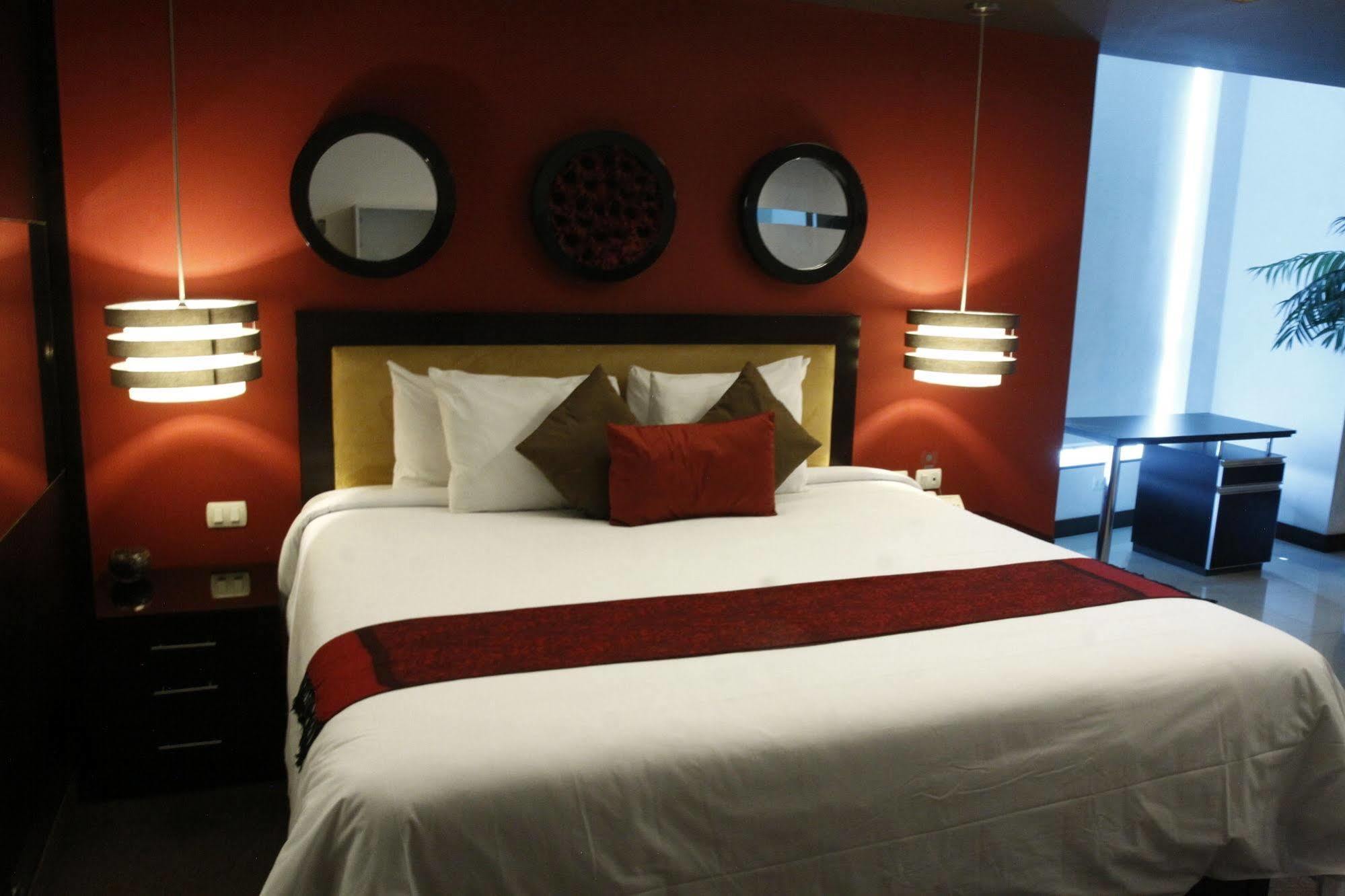 Hotel Ginebra Ліма Екстер'єр фото