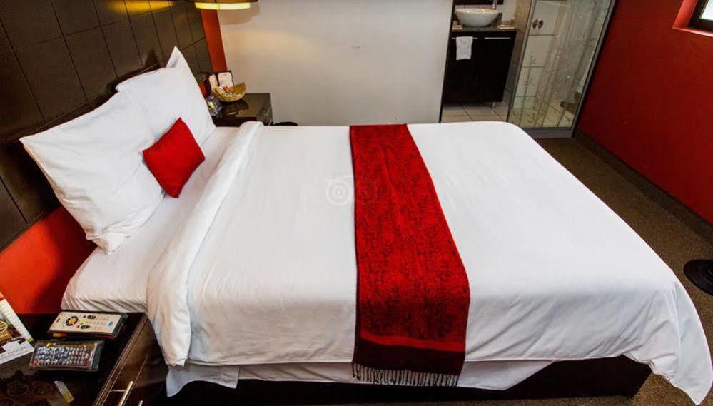 Hotel Ginebra Ліма Екстер'єр фото